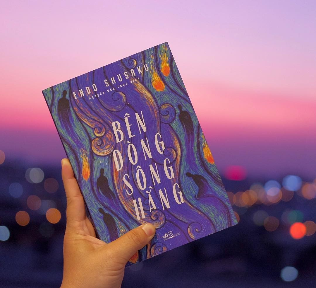 Bên Dòng Sông Hằng