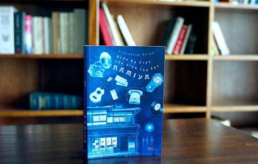 Cảnh trong tiệm tạp hóa Namiya