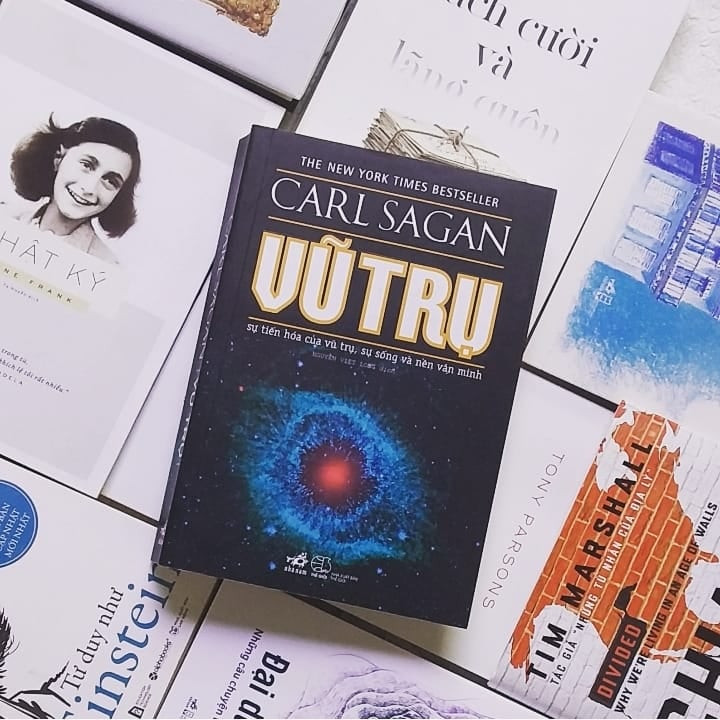 Review sách "Vũ Trụ" – Carl Sagan