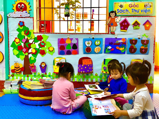 10 hành động đơn giản để dạy trẻ thích đọc sách &#8211; hướng dẫn dành cho cha mẹ