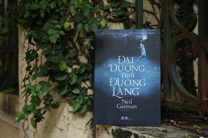 Top 8 cuốn sách hay nhất của “tiểu thuyết gia kỳ ảo” Neil Gaiman