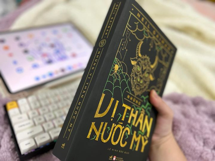 Top 8 cuốn sách hay nhất của “tiểu thuyết gia kỳ ảo” Neil Gaiman