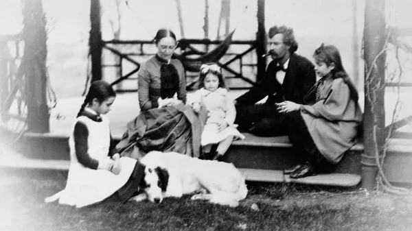 Từ thuyền trưởng đến nhà văn: 8 sự thật thú vị về Mark Twain